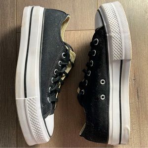 Chuck Taylor All Star Lift Platform Leather
